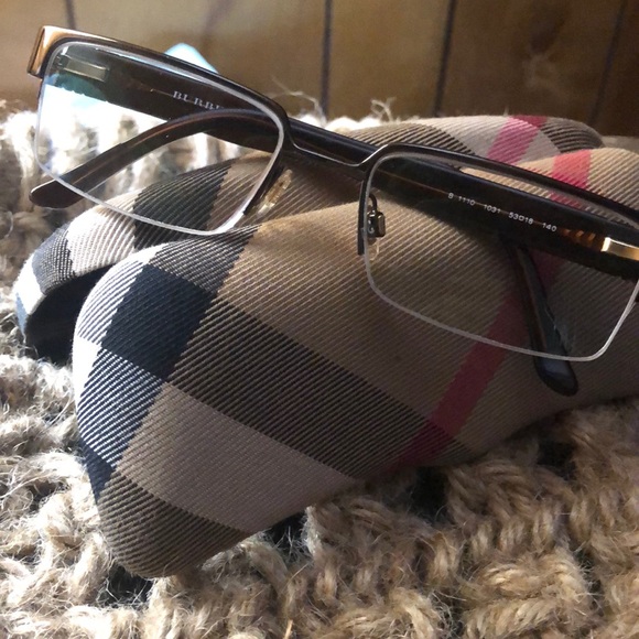 Burberry prescription glasses/frames - Picture 7 of 8